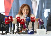 KARŞIYAKALININ GÜNDEMİ BU DEĞİL BEHİCE HANIM