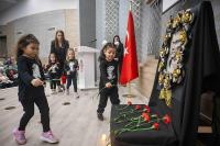 BORNOVALI MİNİKLER 'ATA'LARINI ANDI