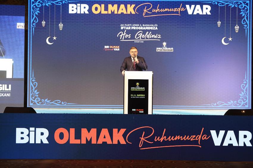 AK PARTİ'DEN İZMİR'DE 'VEFA İFTARI'