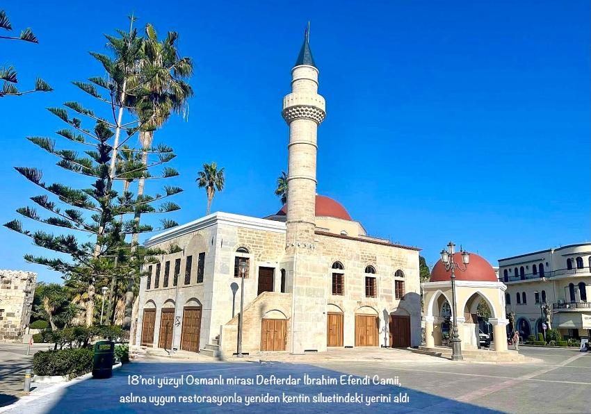 KOS ADASI'NDA 302 YILLIK CAMİİ AYAĞA KALDIRILDI