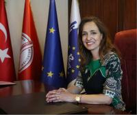 ŞİMDİ DE TÜRKAN SAYLAN'A TAKTI