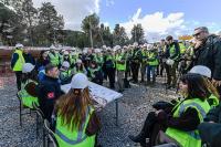 TUGAY: 'AK PARTİLİ BAŞKAN YAPICI TAVIR SERGİLİYOR'