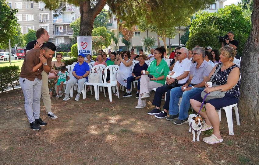 İZMİR'DE SAĞLIKLI PARKLAR DÖNEMİ